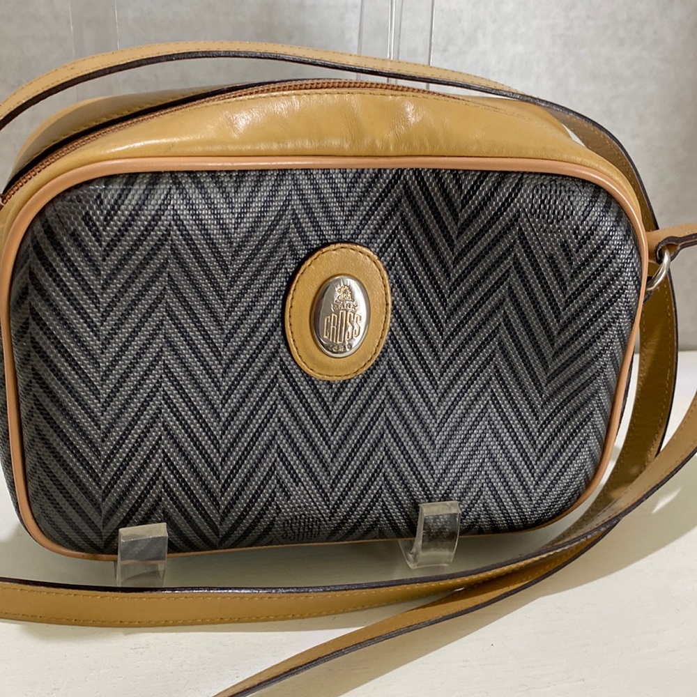 MARK CROSS Small Vintage Crossbody